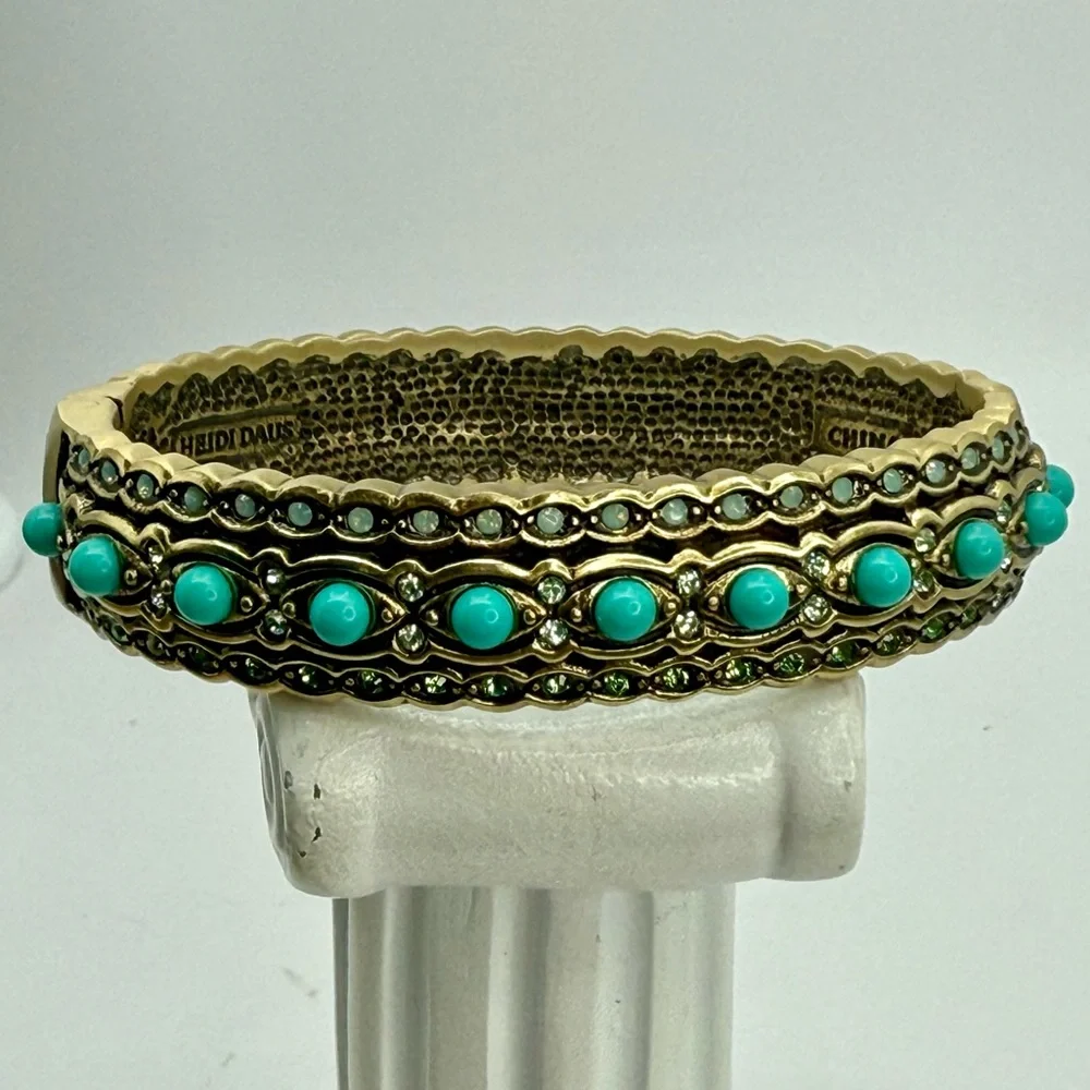Vintage Heidi Daus Hinged Bangle Bracelet Turquoise Cabochon & Crystals Art Deco